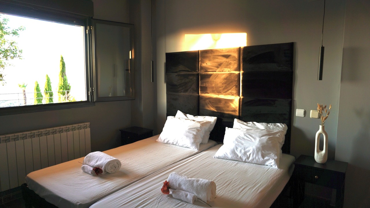 Photo of Bedroom in Los Angeles de San Rafael