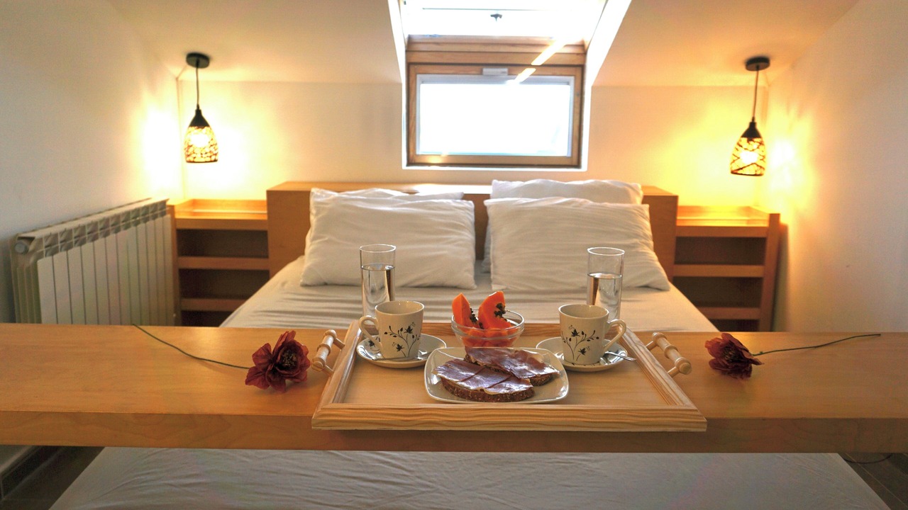 Photo of Bedroom in Los Angeles de San Rafael