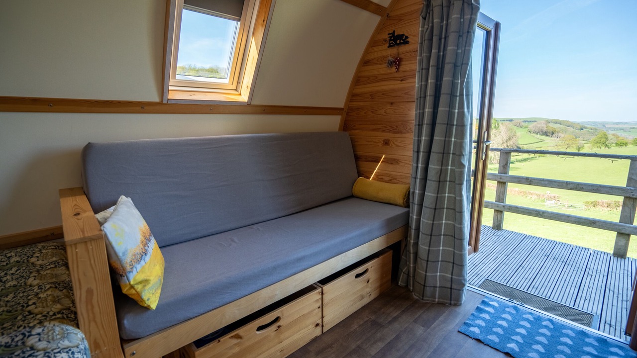 Photo of Bedroom in Tirabad