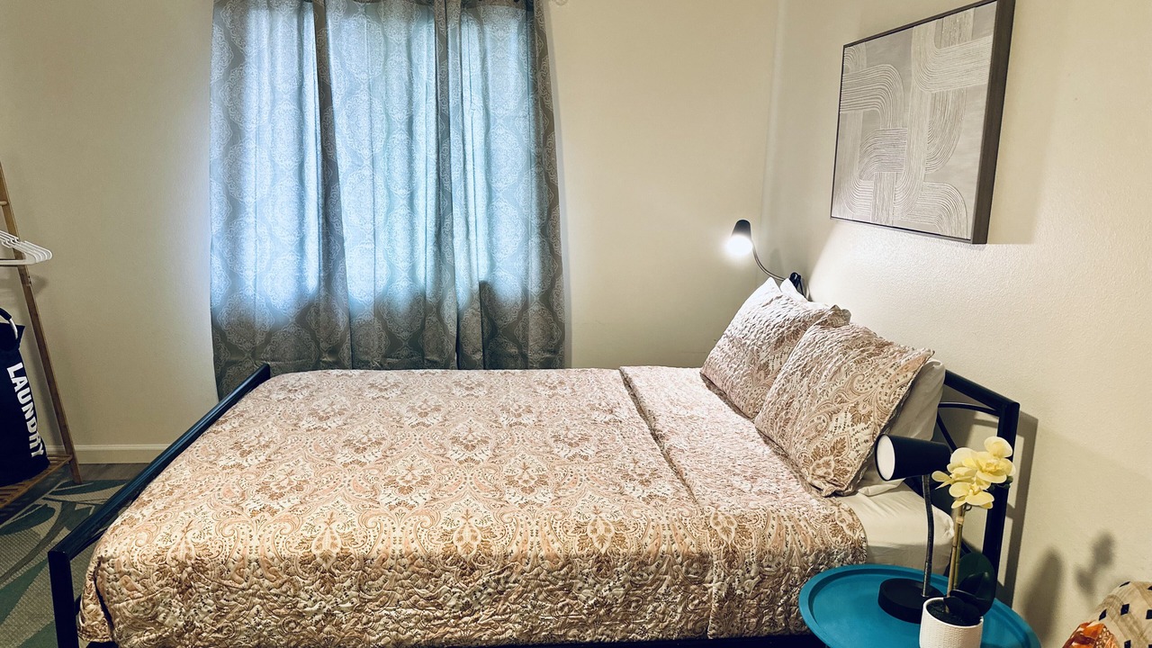 Photo of Bedroom in Ainaloa