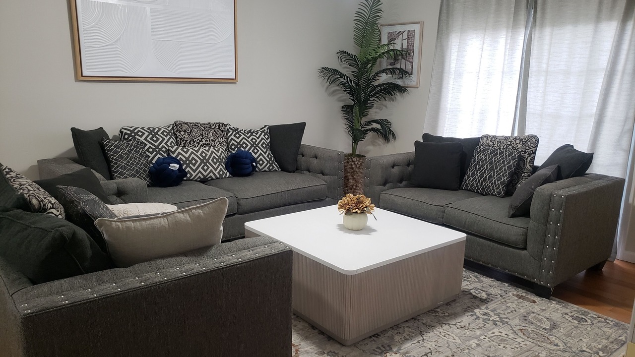 Photo of Livingroom in Ampere