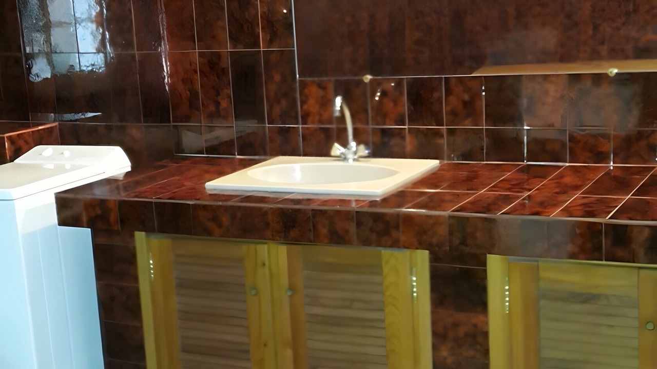 Photo of Bathroom in Saint-Marcel-d'Aredeche