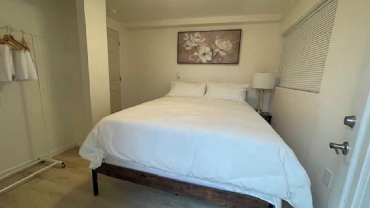 Photo of Bedroom in White Center