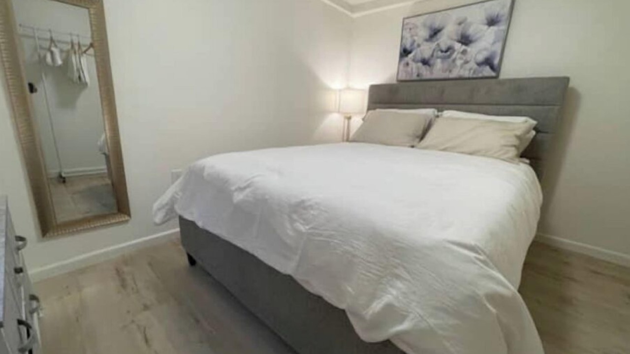 Photo of Bedroom in White Center