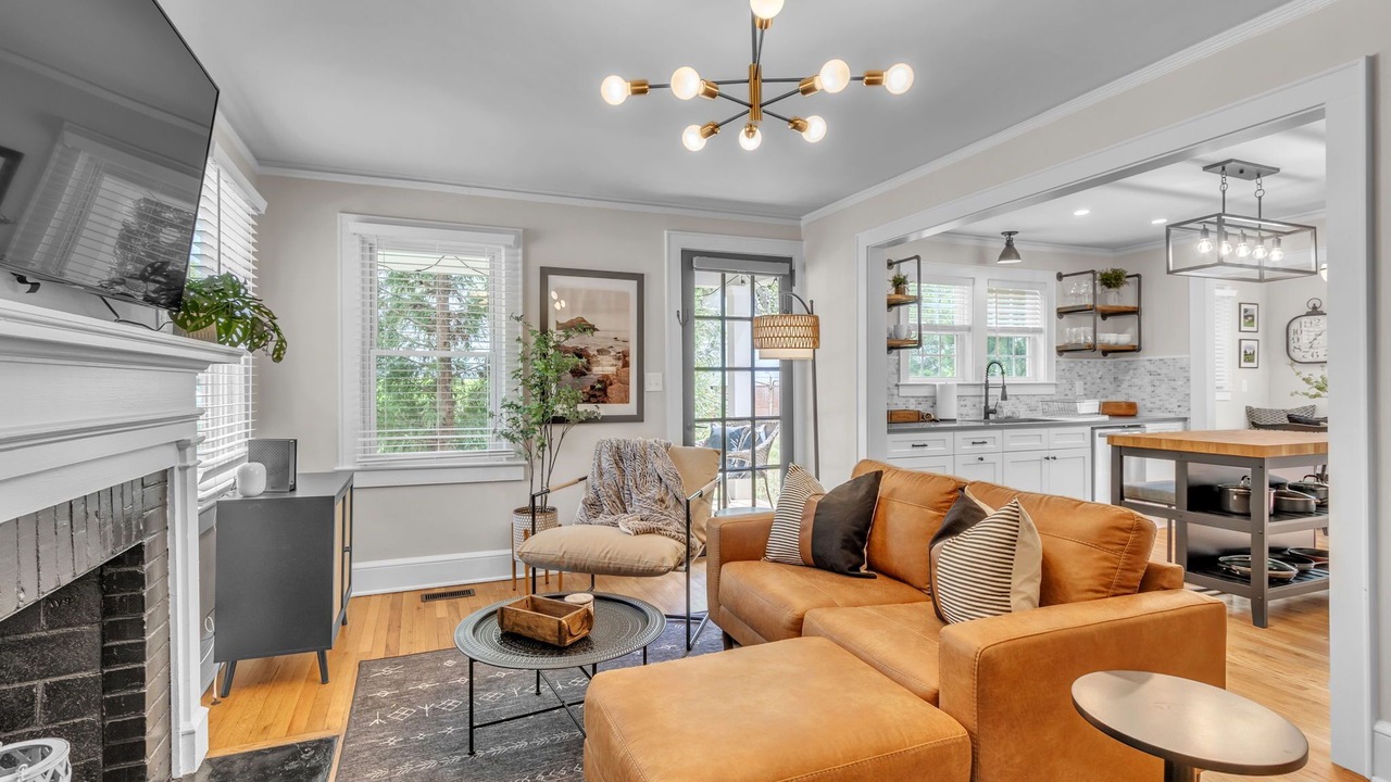 Photo of Livingroom in Greenville