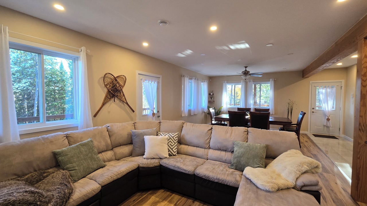 Photo of Livingroom in Morin Heights