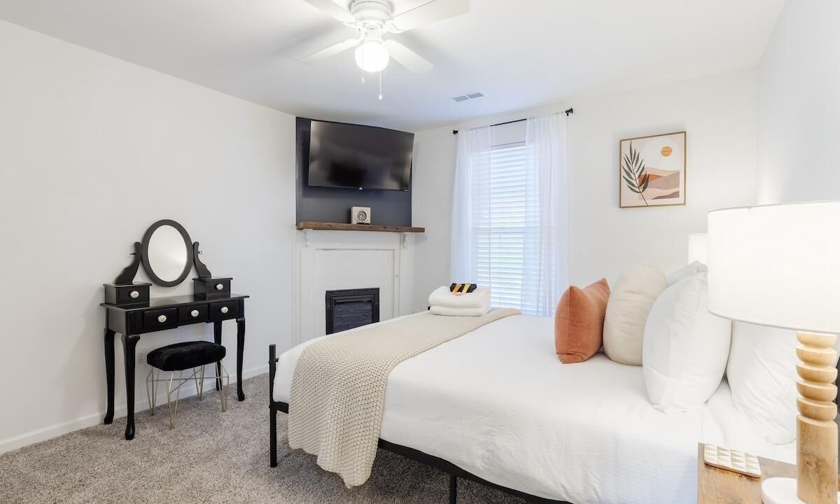Photo of Bedroom in Parker