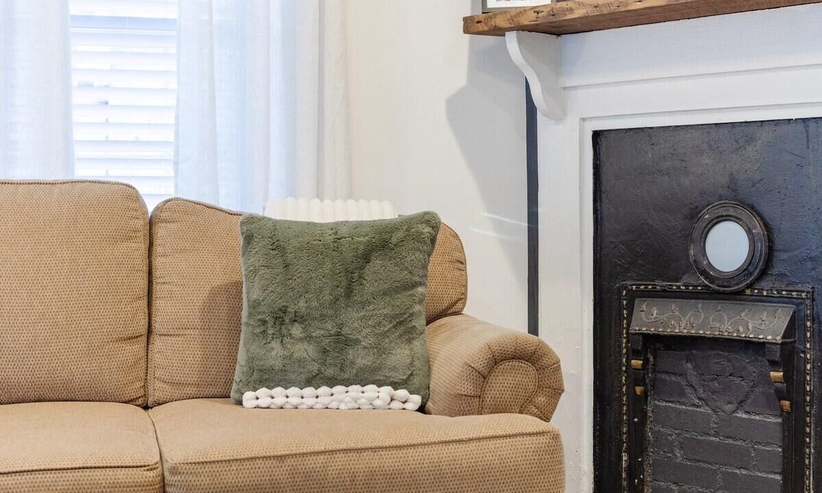 Photo of Livingroom in Parker