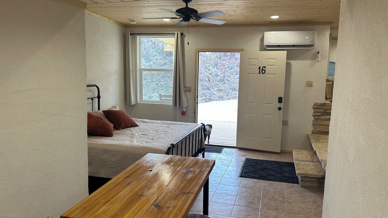Photo of Bedroom in Study Butte-Terlingua