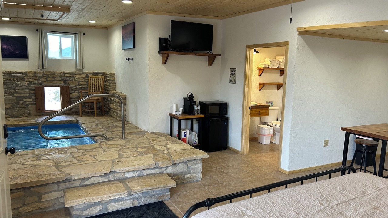 Photo of Bedroom in Study Butte-Terlingua