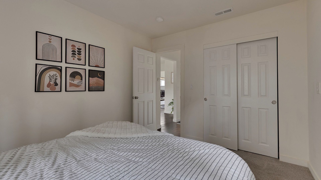 Photo of Bedroom in North Tabor
