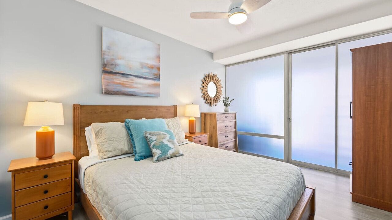 Photo of Bedroom in Tantalus