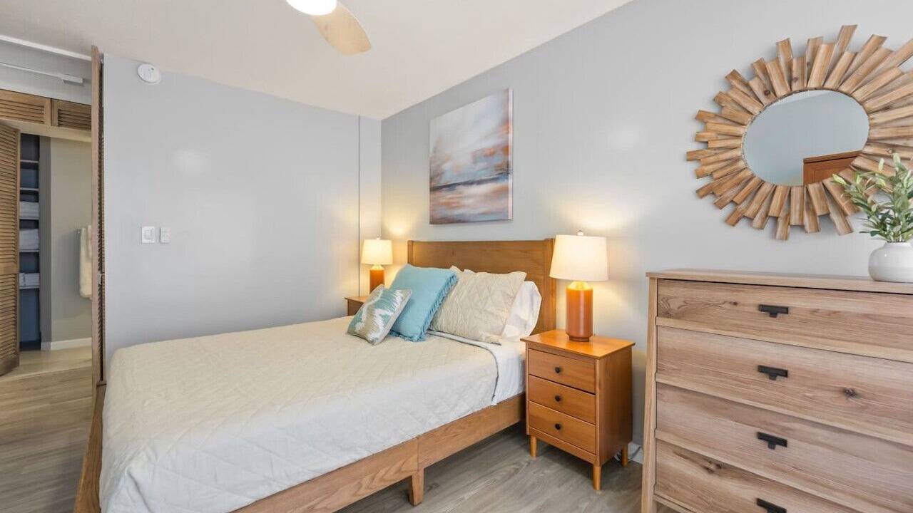 Photo of Bedroom in Tantalus