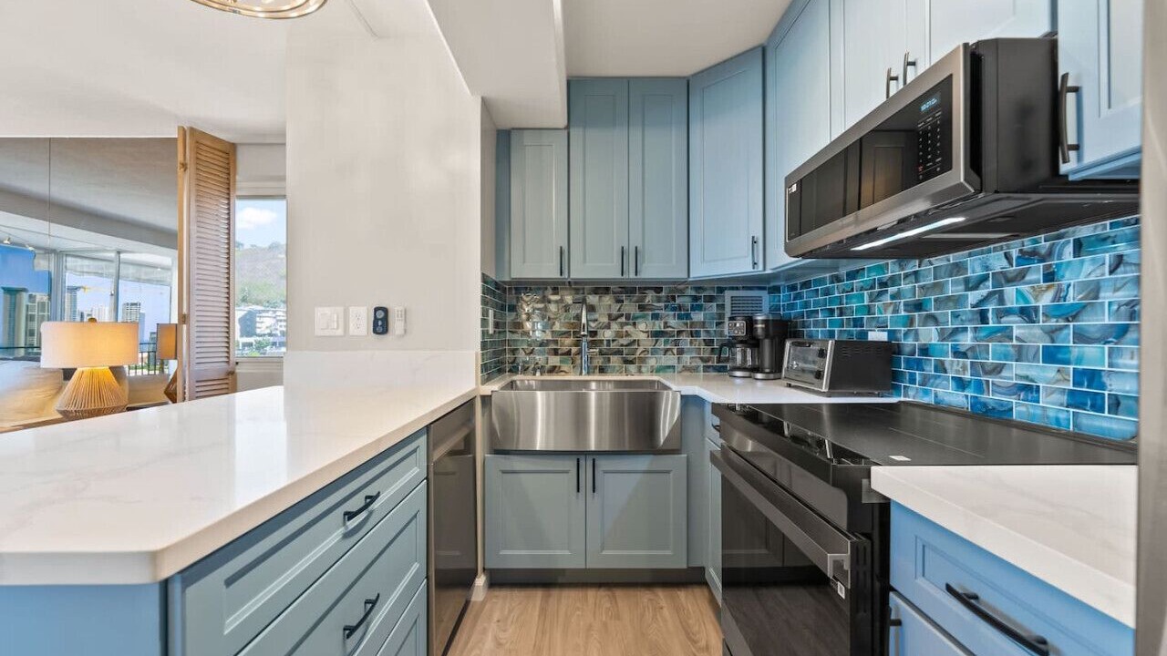 Photo of Kitchen in Tantalus