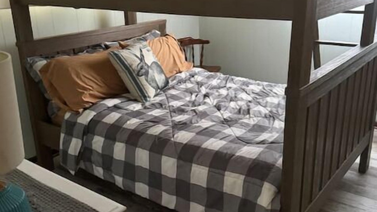 Photo of Bedroom in Interlachen