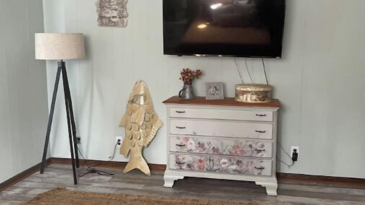 Photo of Bedroom in Interlachen