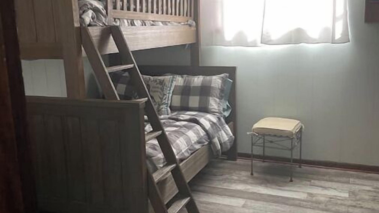 Photo of Bedroom in Interlachen