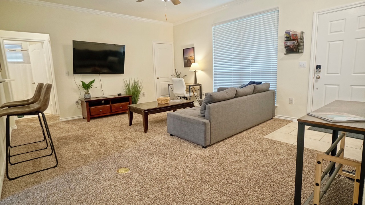 Photo of Livingroom in East MLK