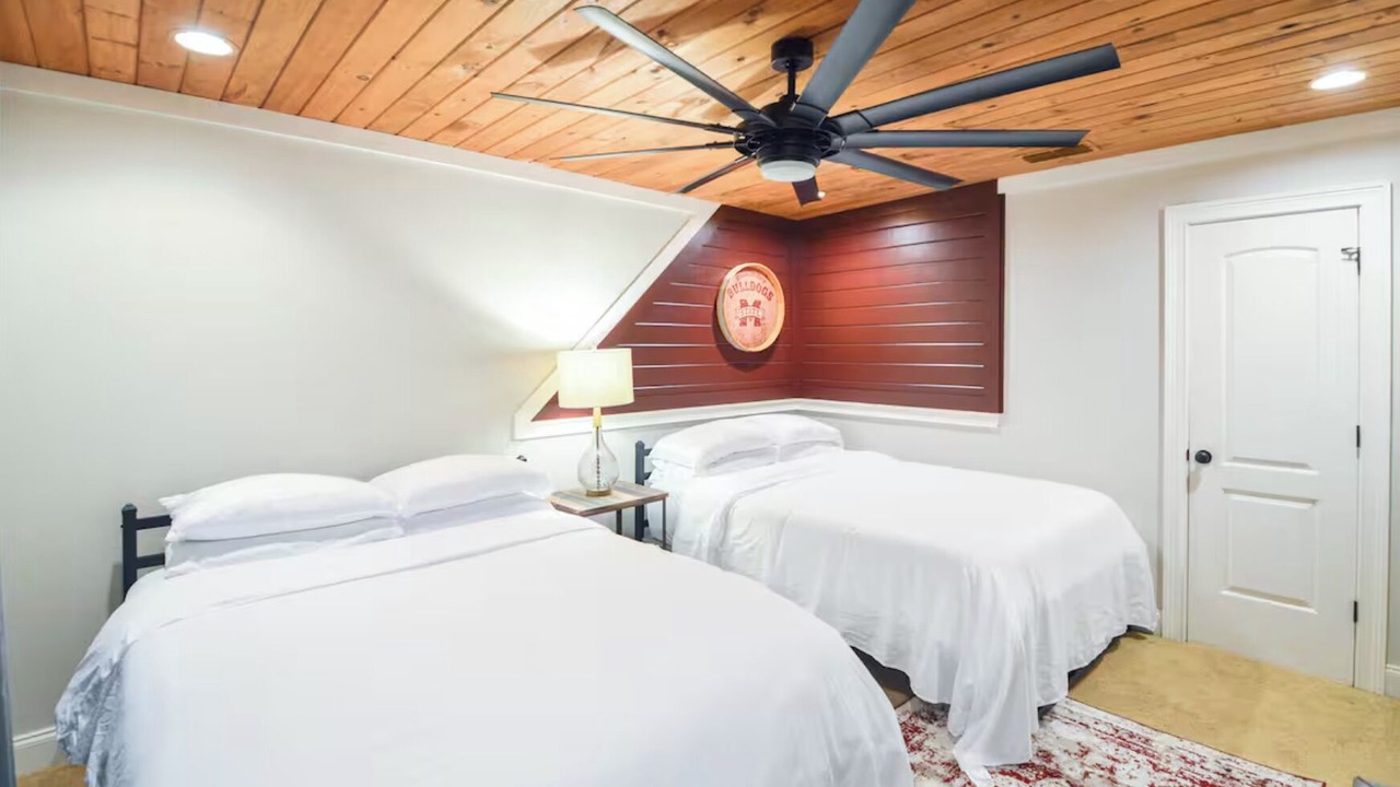 Photo of Bedroom in Starkville