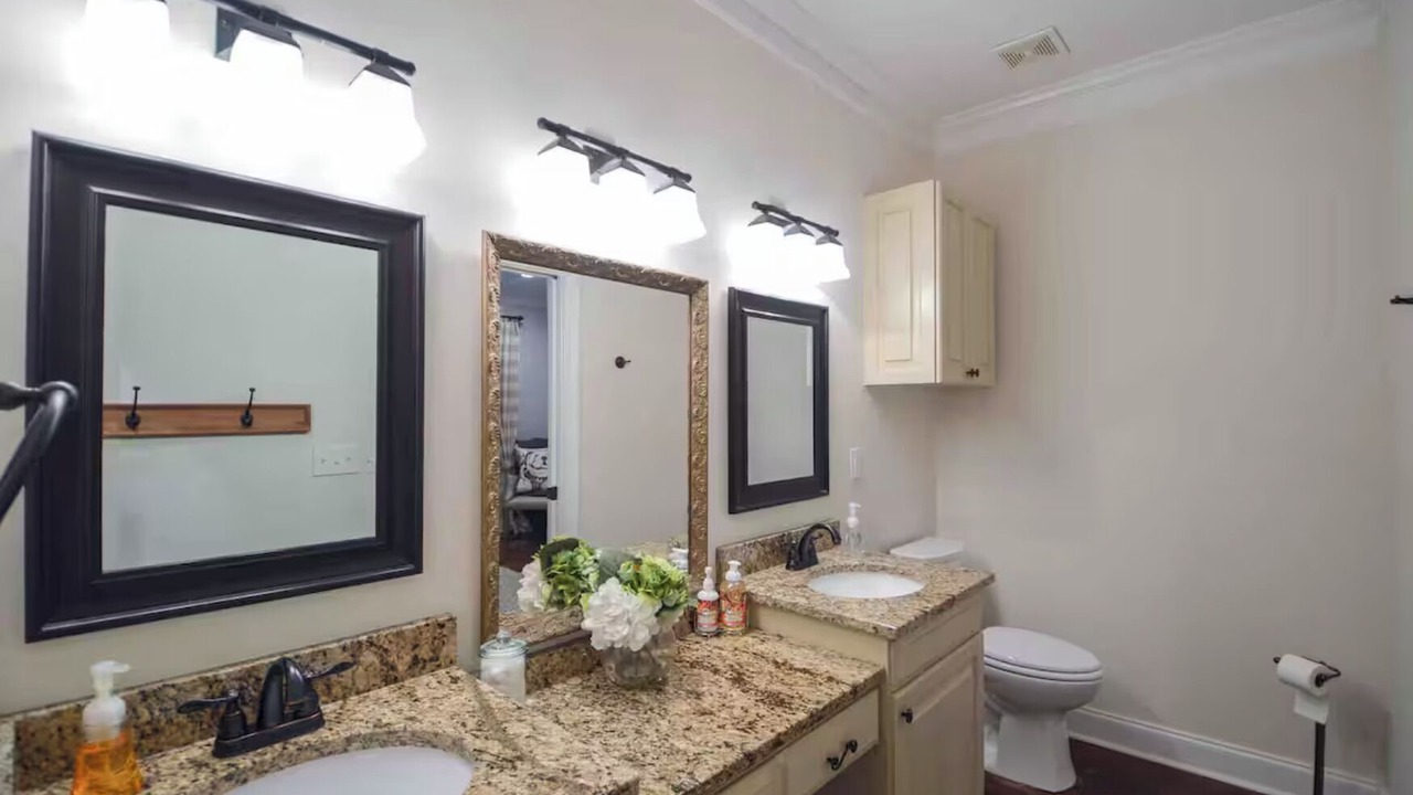 Photo of Bathroom in Starkville