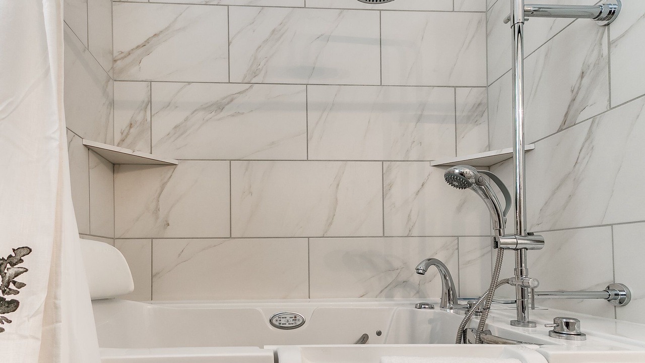 Photo of Bathroom in Moore