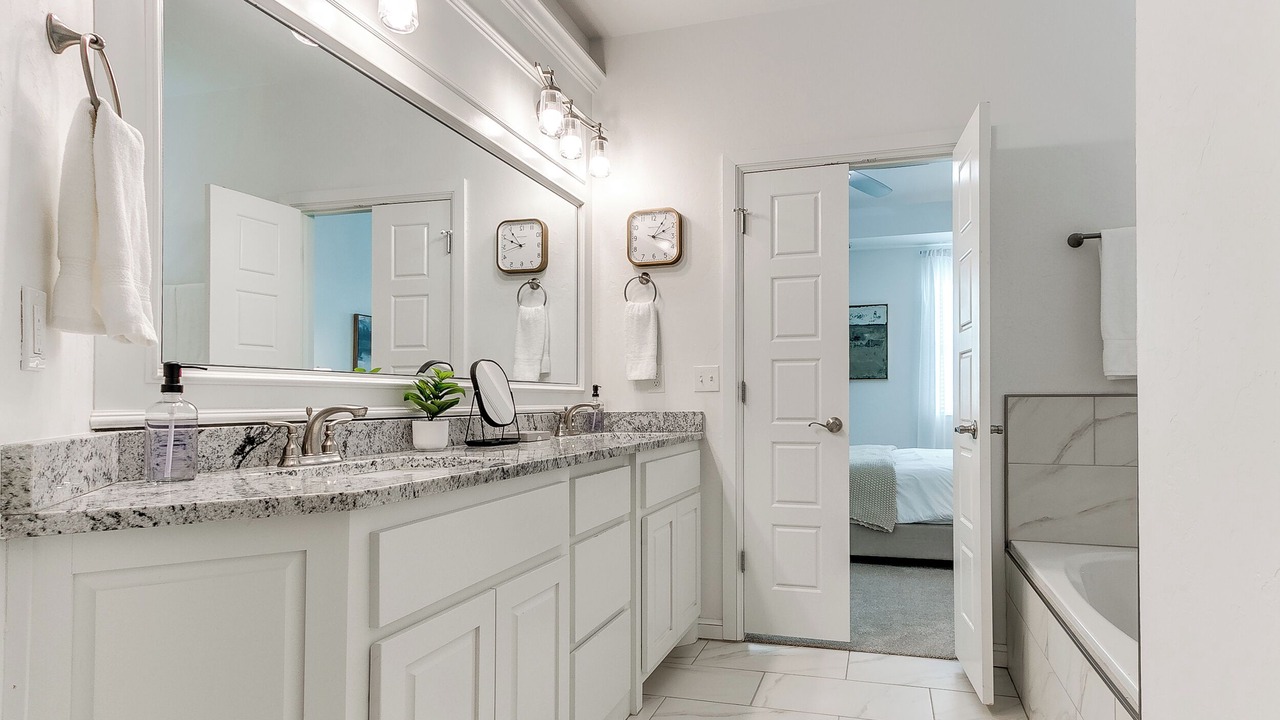 Photo of Bathroom in Moore