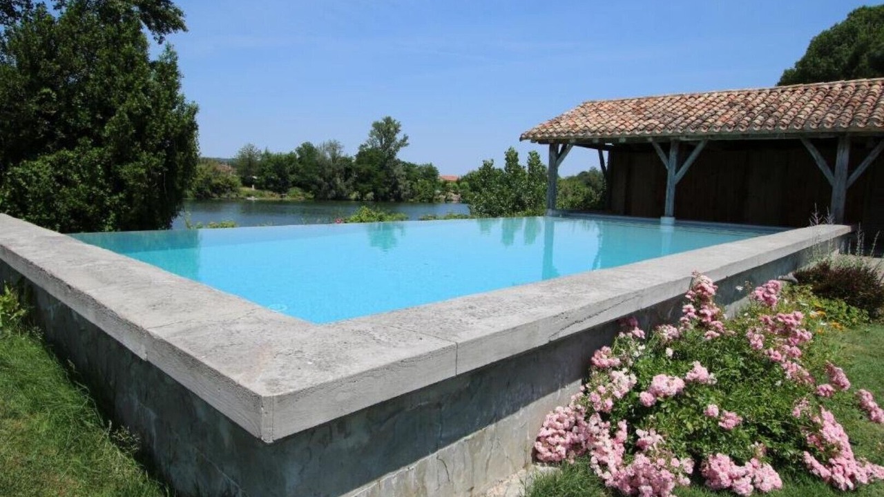 Photo of Outdoor in Clairac