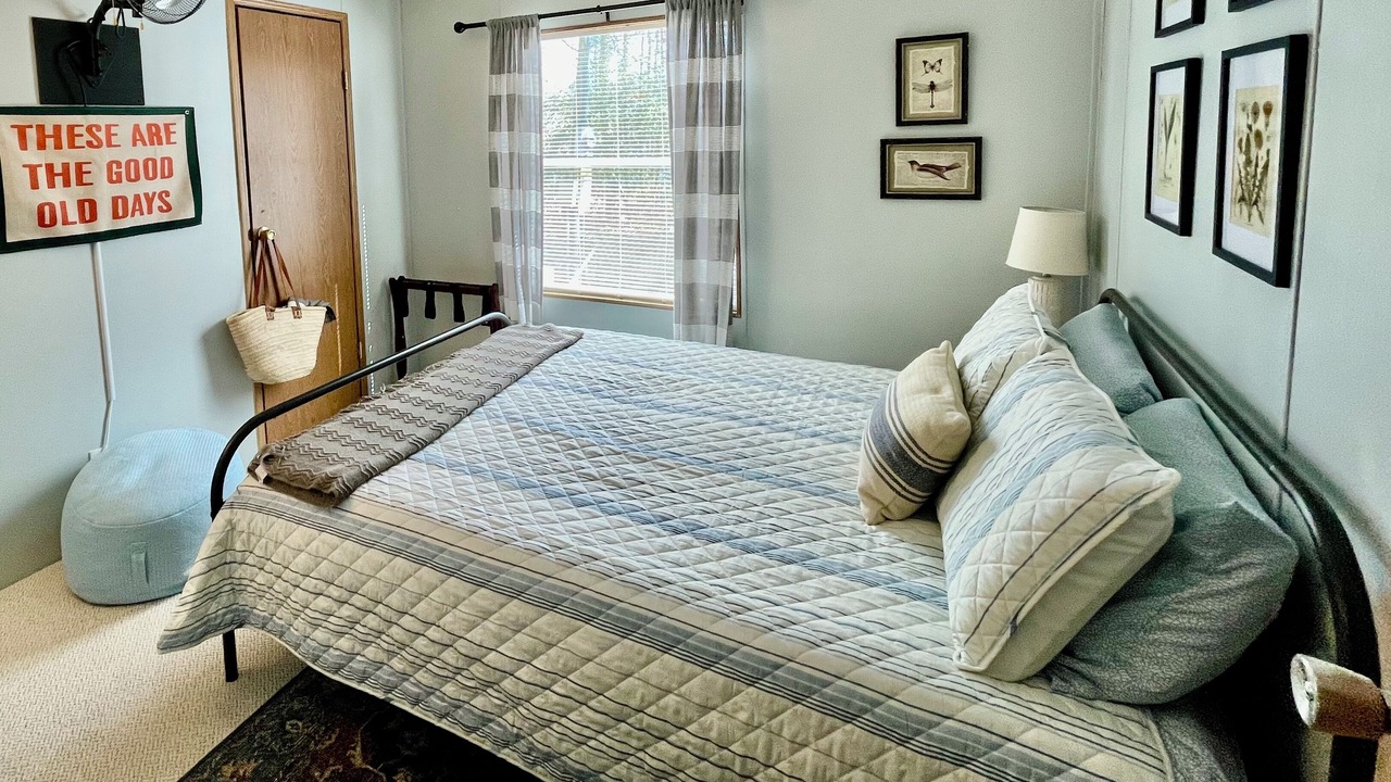 Photo of Bedroom in Hawkins