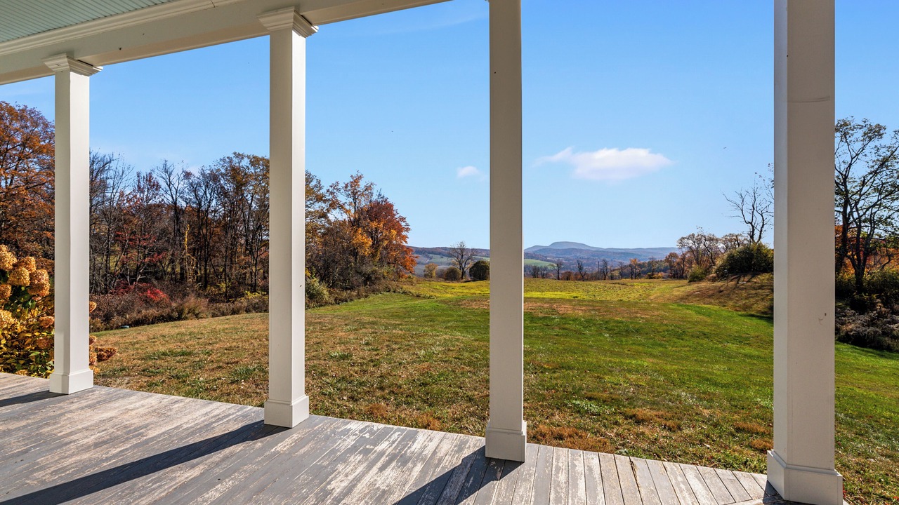 Photo of Patio Balcony in Ancram