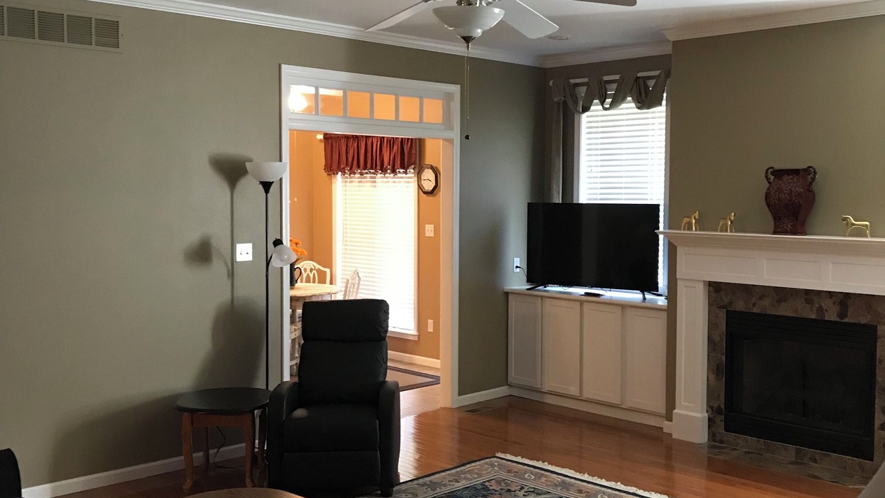 Photo of Livingroom in Farmington