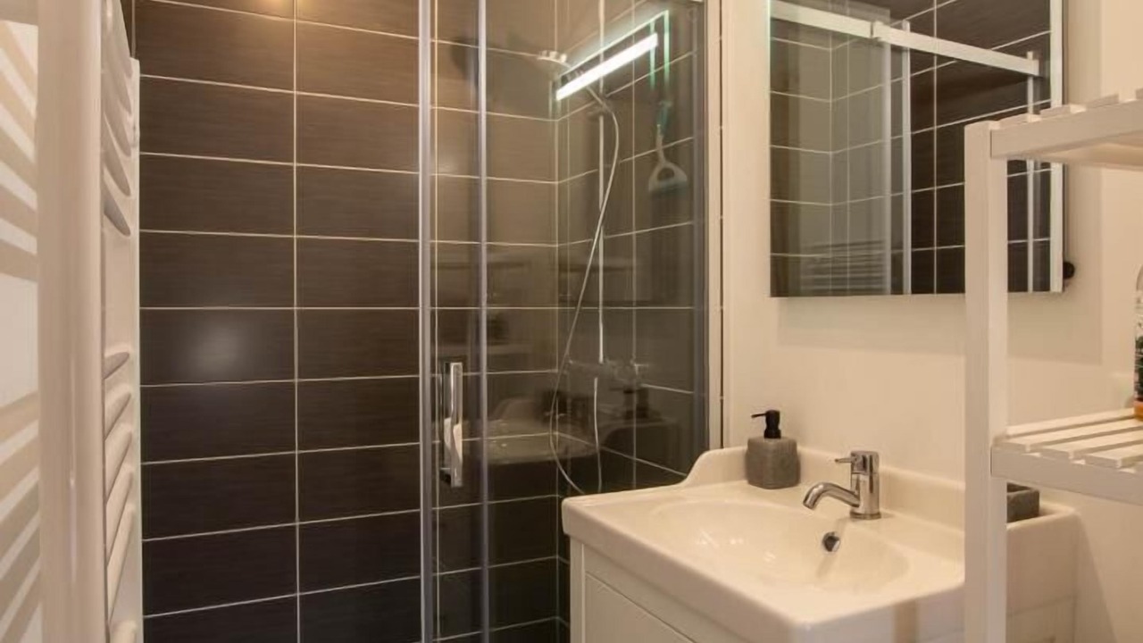 Photo of Bathroom in Montbellet