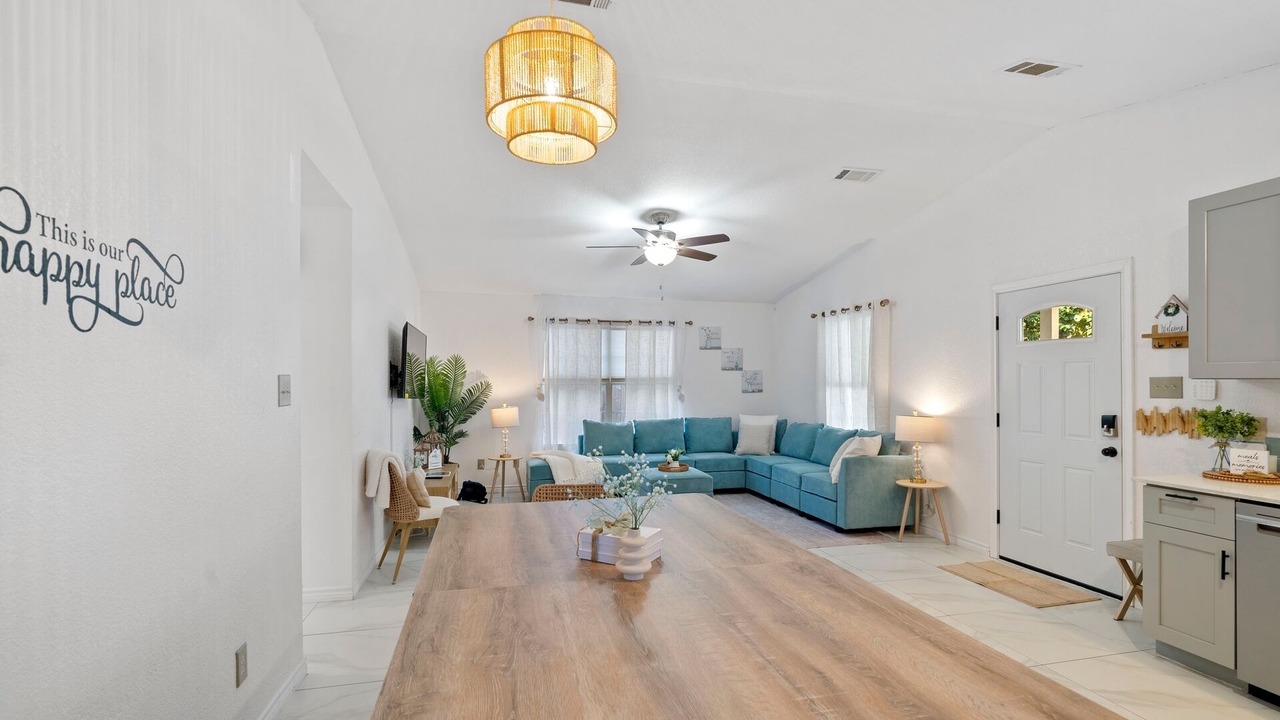 Photo of Bedroom in San Marcos