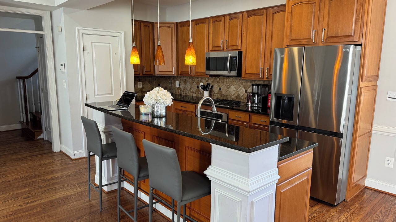 Photo of Kitchen in Baileys Crossroads