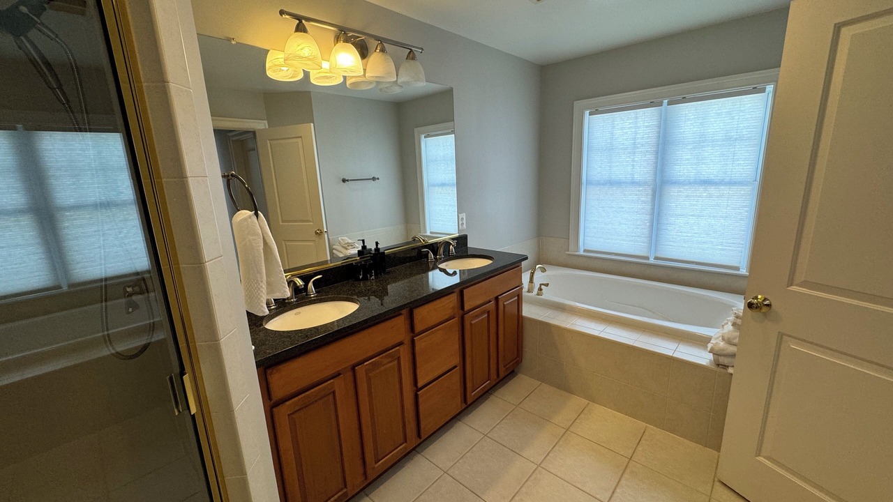 Photo of Bathroom in Baileys Crossroads