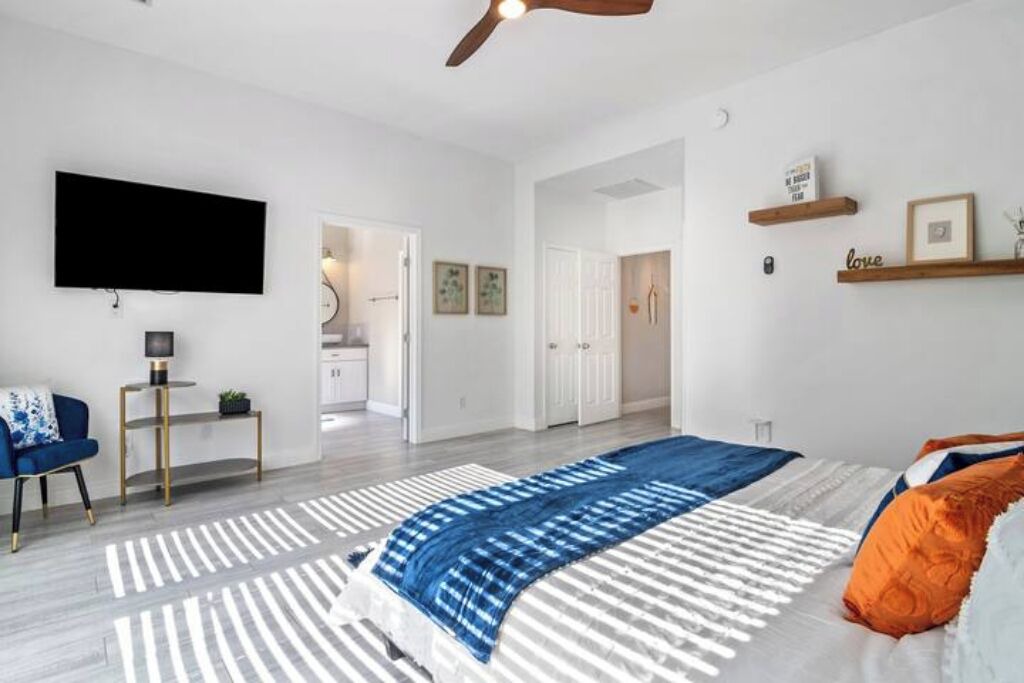 Photo of Bedroom in Clodine