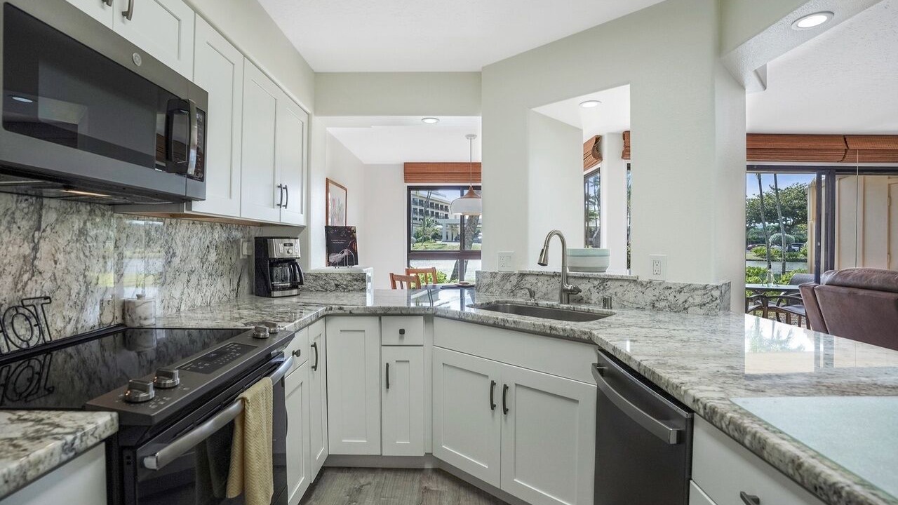 Photo of Kitchen in Hanamaulu