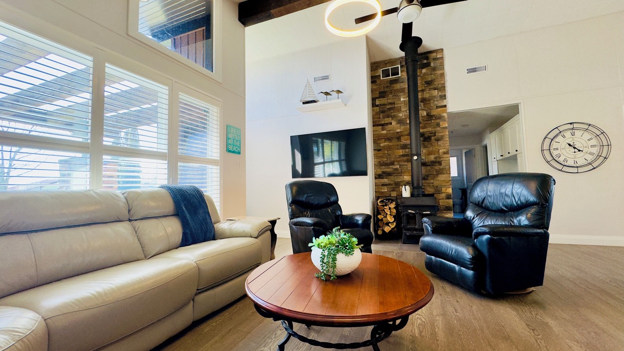 Photo of Livingroom in Turkey Point