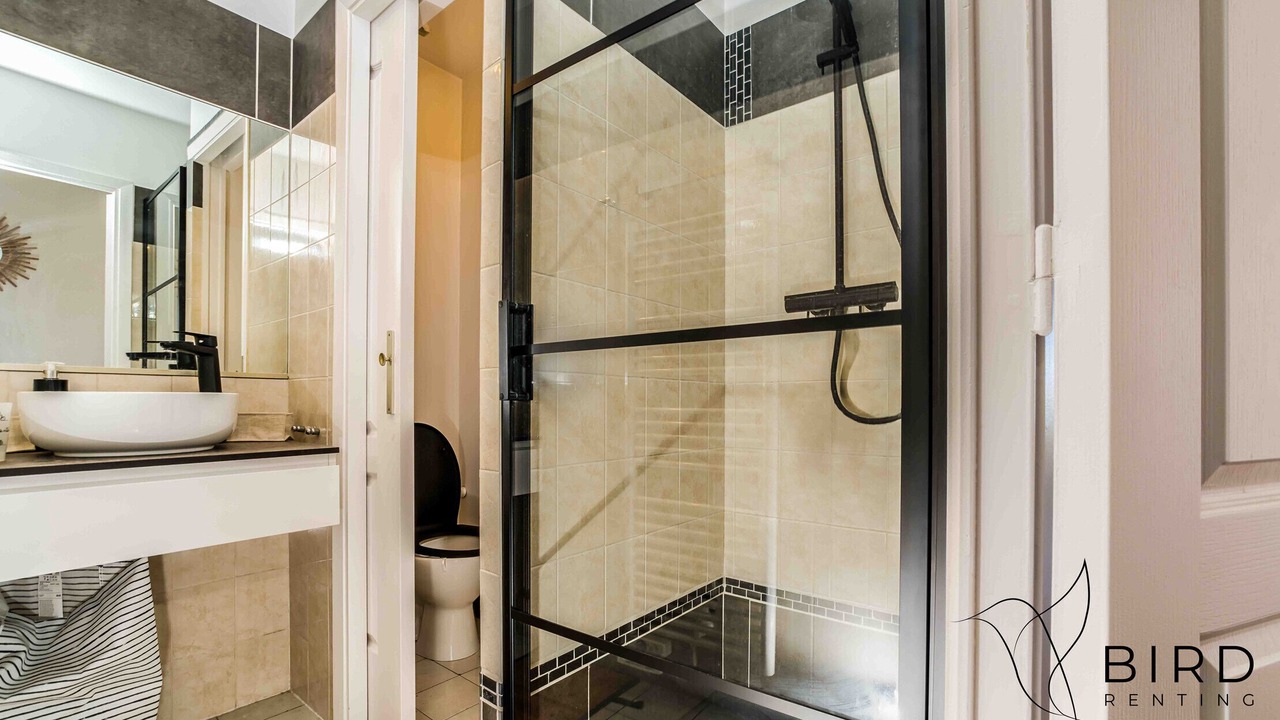 Photo of Bathroom in Biot