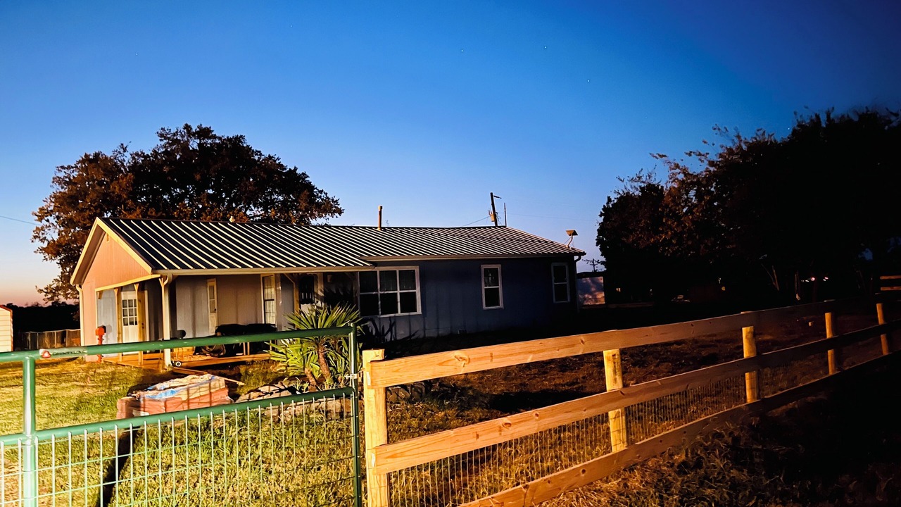 Photo of Outdoor in Gober