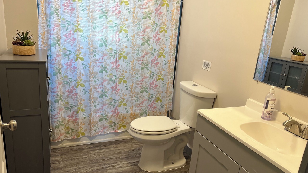 Photo of Bathroom in Gober