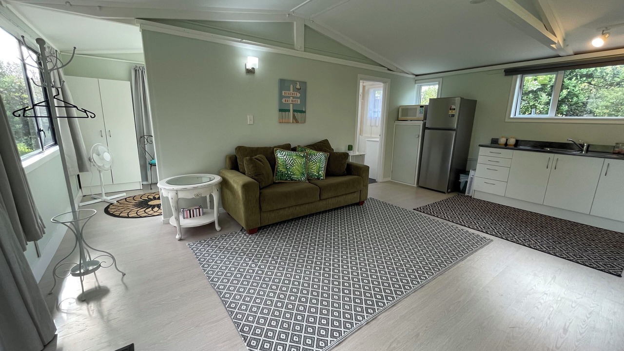 Photo of Livingroom in Pataua