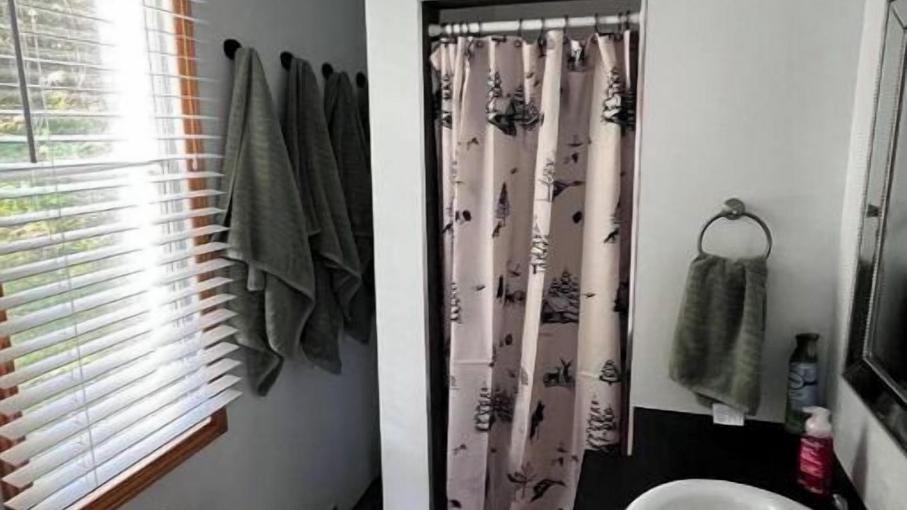 Photo of Bathroom in Mayo
