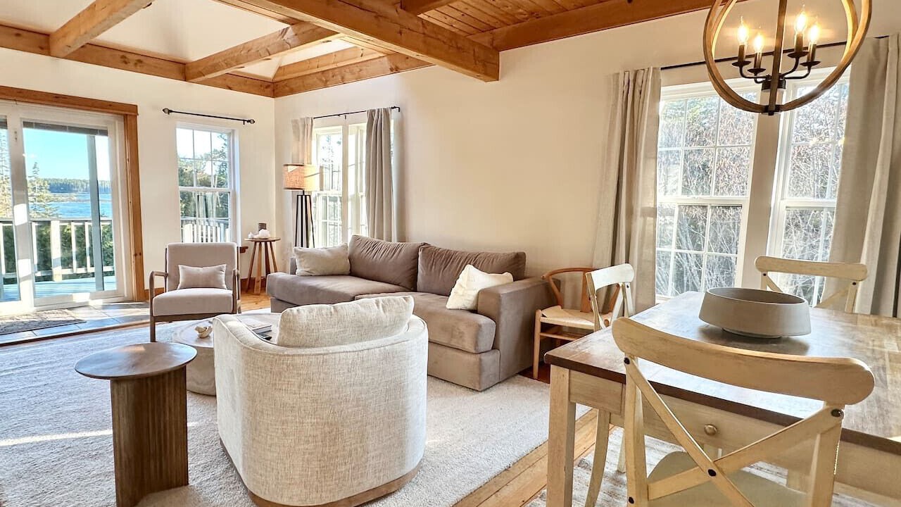 Photo of Livingroom in Bernard