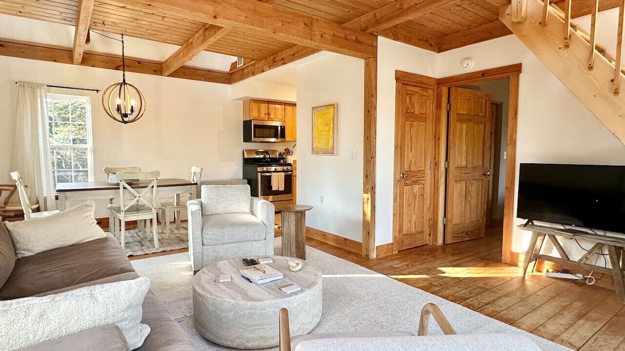 Photo of Livingroom in Bernard