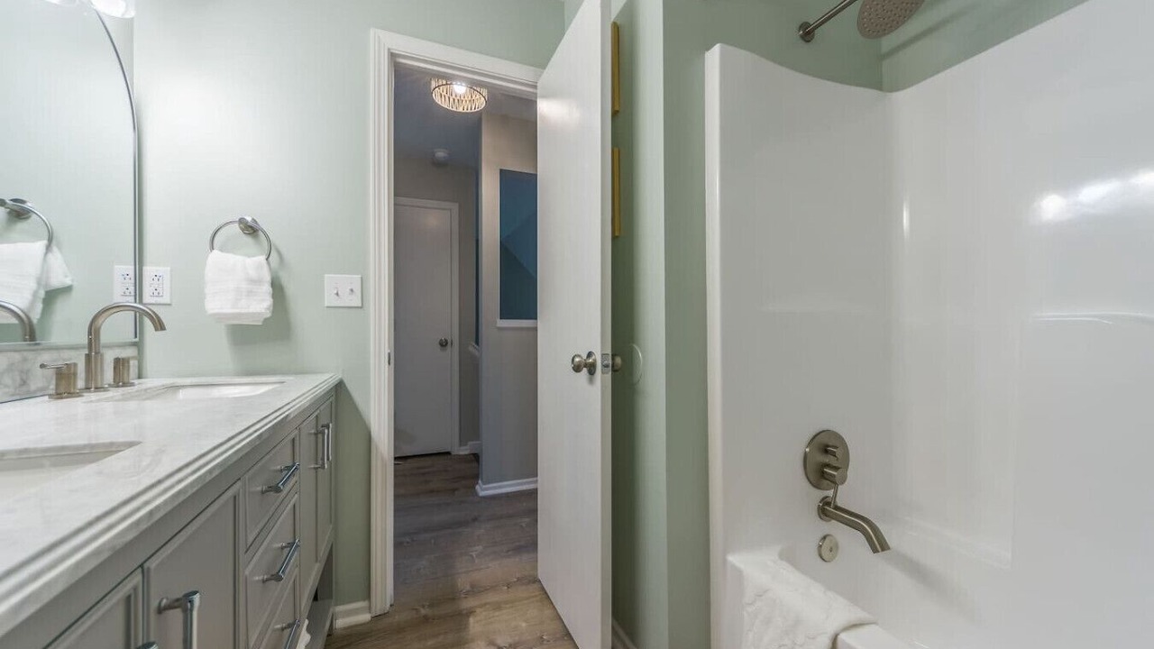 Photo of Bathroom in Liberty