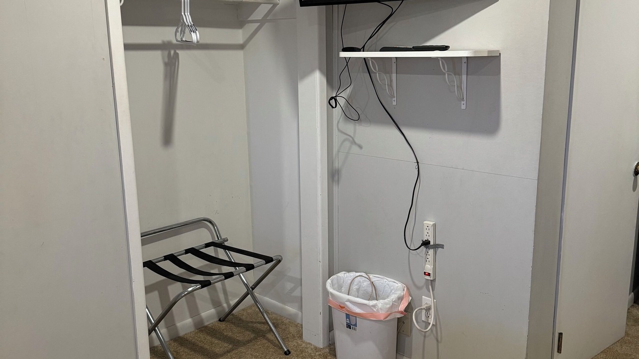 Photo of Bedroom in Downs