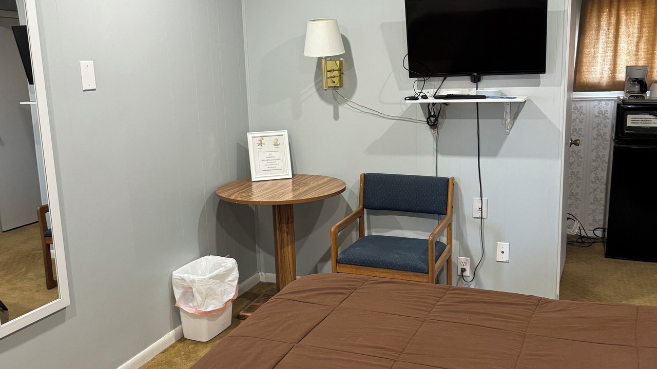 Photo of Bedroom in Downs