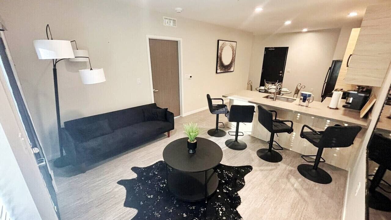 Photo of Livingroom in Downtown Des Moines