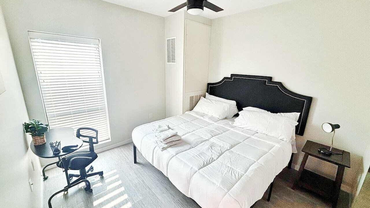 Photo of Bedroom in Downtown Des Moines