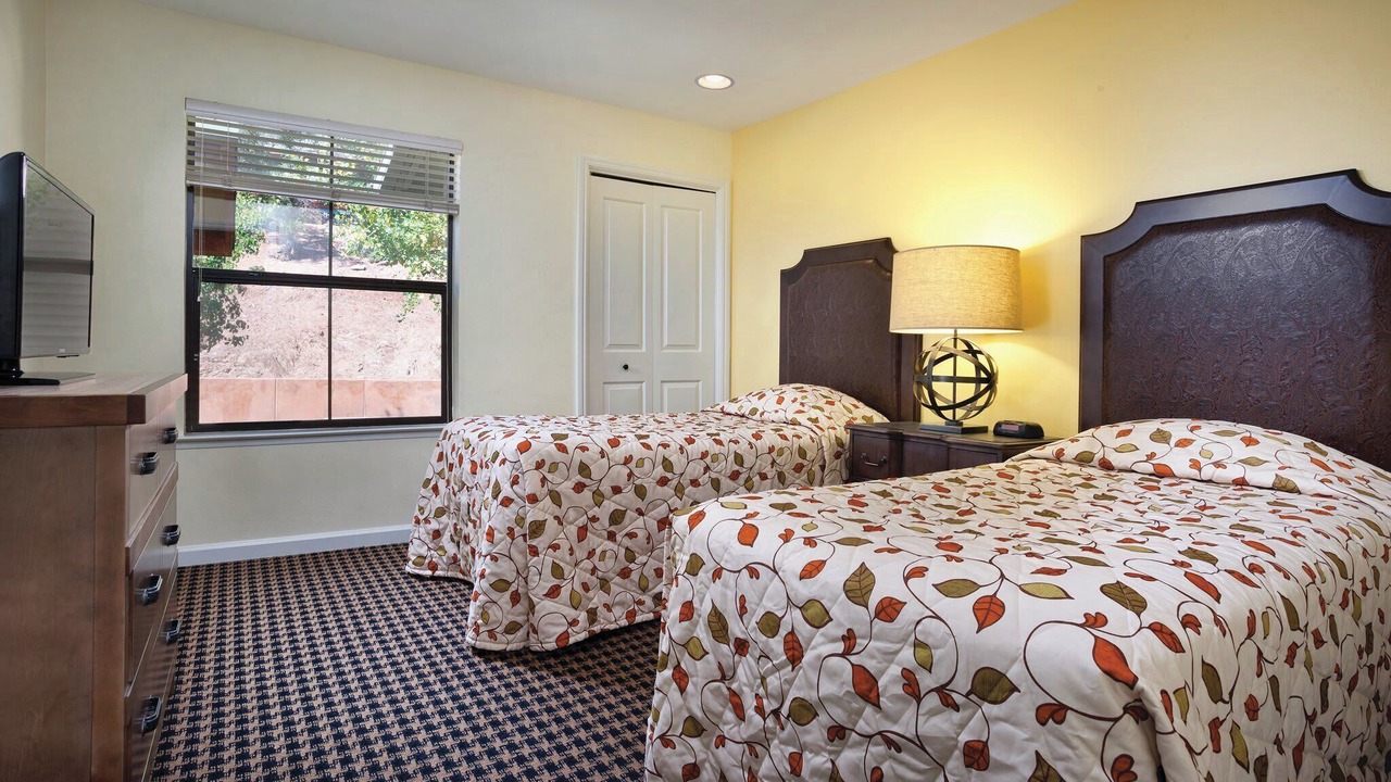 Photo of Bedroom in Angels Camp